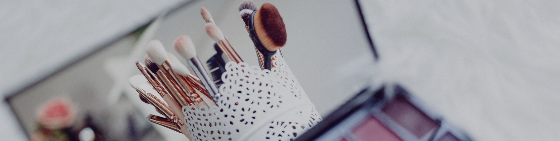 紅薔薇-化妝官方網站|一網天行-網站建設小程序APP系統(tǒng)軟件開發(fā)公司